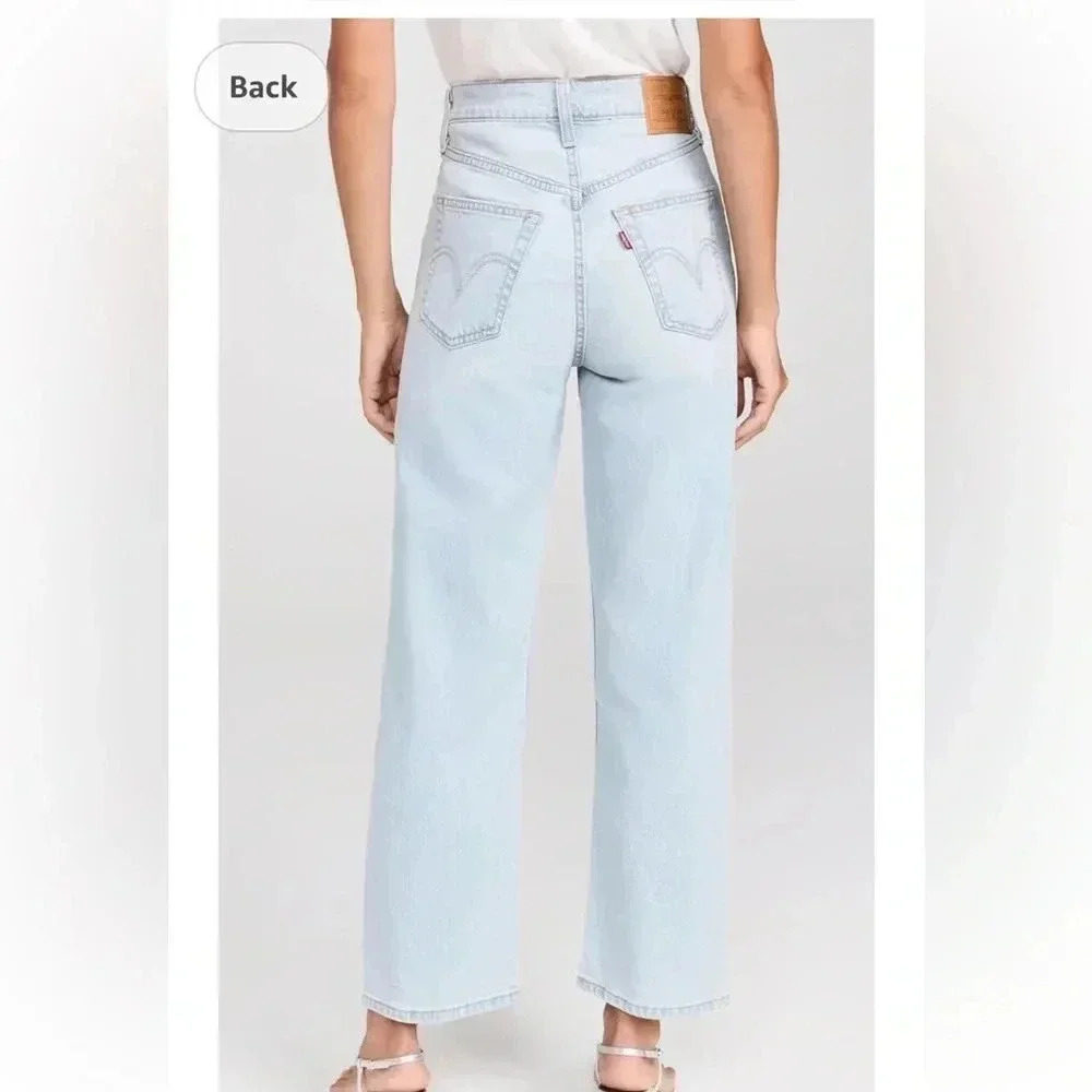 Levi's Light Wash Straight Leg Jeans